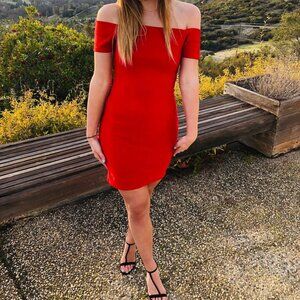 Forever 21 Red Off the Shoulder Bodycon Dress